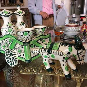 CARRETA CON BURRO VERDE PARA LOS ADEREZOS