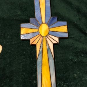 CRUZ PINTADA EN VIDRIO