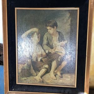 NI?OS COMIENDO UVAS Y MELON