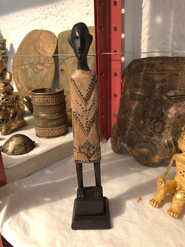 325.jpg HOMBRE DE INDIA NEGRO SIN BRAZOS - Image 1