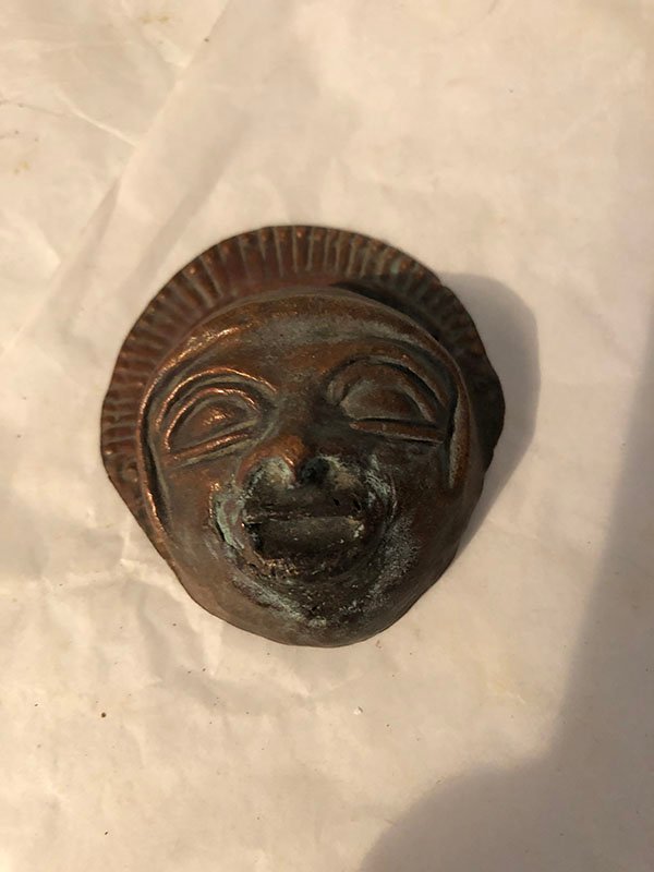 509.jpg MASCARA EN COBRE PEQUE?A - Image 1