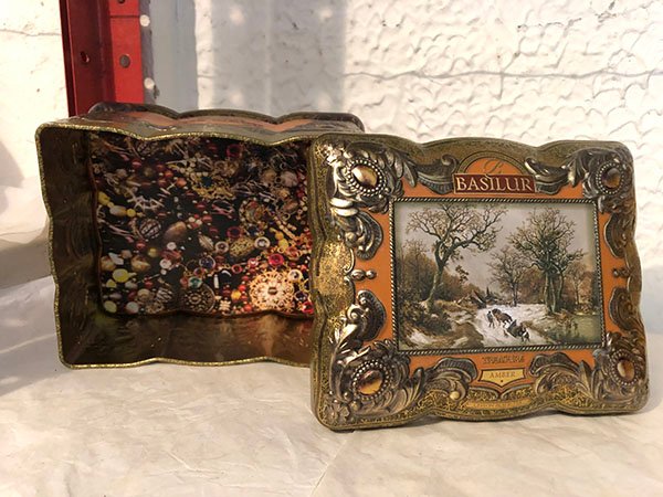 627.jpg ESTUCHE DE TRUFAS DORADAS - Image 1