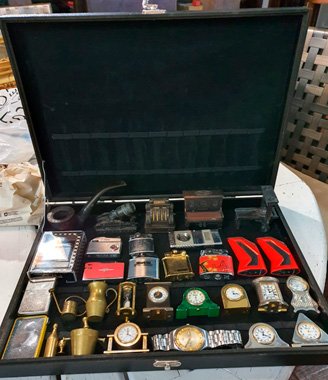 810.jpg COLECCIàN MINIATRURAS DE BRONCE, RELOJES, SACAPUNTAS FRANCESES, ENCENDEDORES - Image 1