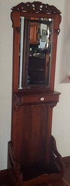 840.jpg LINDO PERCHERO SUIZO CON ESPEJO - Image 1