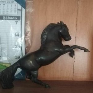 CABALLO EN BRONCE, ESCULTURA BASE MARMOL
